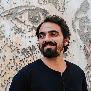 Vhils | Clube Rastro